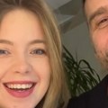 Naš glumac (52) se ženi studentkinjom (23), zajedno išli da biraju venčanicu: On stariji od njenih roditelja