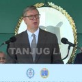 Vučić na Banjici: Pre 12 godina prosečna plata vojnika je bila manja od 300 evra, a danas je preko 1.000