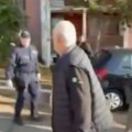 (Video) Tenzije u Lazarevcu: Policiji prijavljeno da je primećen auto pun bejzbol palica, kada su došli na lice mesta usledio…