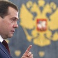 Medvedev upozorava: Rusija neće dozvoliti da nuklearno oružje padne u ruke bandita