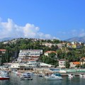 Herceg Novi: Fekalije se tri meseca izlivaju u more
