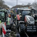 Bes poljoprivrednika se širi Evropom: Parade traktora održane u šest zemalja, Fon der Lajen pokreće strateški dijalog
