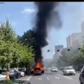 (Video) Šok u centru Beograda Jeziv prizor, automobil nestaje u plamenu!