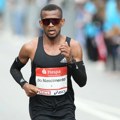 Najbrži maratonac suspendovan, neće nastupati na Igrama u Los Anđelesu
