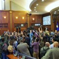 Dojava o bombi u Skupštini Kosova: Sednica odložena za večeras, policija i tužilaštvo na terenu