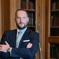 Јестровић: Премијер Мацут је почетак обнове институционалне Србије – нападају га јер се не уклапа у поробљену матрицу