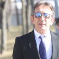 Na licu se vide tragovi moždanog udara Žika Jakšić mora da donese konačnu odluku, a tiče se zdravlja, sin Andrija ga moli da…