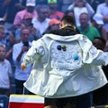 FOTO „Lakost“ menjao logo zbog Novaka, sad se oglasio i zbog jakne: „Specijalna jakna, specijalan igrač“