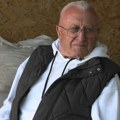 (Video) Era peče prase na imanju Progovorio o Atini Ferari, Vendi i mlađim pevačima: "Završiće u kanalu"