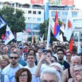 Rojters o skupu u Kraljevu: Srbi nastavili proteste posle izjave predsednika Vučića da odlazi