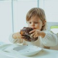 Studija otkrila vezu između šećera u ranom detinjstvu i anksioznosti kasnije u životu