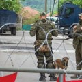 Srbija i Kosovo: Lajčak i Eskobar imali „dug i težak“ razgovor sa Kurtijem, Srbi na severu Kosova natežu konopac sa…