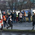 Devojka koja je kolima udarila redara na protestu na Novom Beogradu pokušala samoubistvo u pritvoru: Prebačena u bolnicu