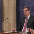 Vučić: Podići ćemo plate i penzije do kraja godine
