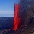Rastopljena lava dostiže visinu od 100 metara: Ponovo proradio vulkan Kilauea, jedan od najaktivnijih na svetu (video)