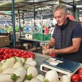 Slađi i ukusniji od klasičnog: Beli patlidžan hit na tezgi povrtara iz Mužlje