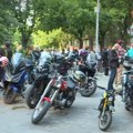Kolone bajkera, biciklista, traktorista, studenata i građana defilovale Novim Sadom