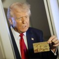 Donald Tramp: Stigla zlatna kartica Amerike