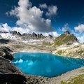 Skriveni dragulj Alpa: Jezero u obliku srca koje privlači putnike iz celog sveta