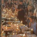 Miris ovog kolača oduševio Srbe na moru u Grčkoj: Veruje se da donosi sreću i vraća sve što je izgubljeno