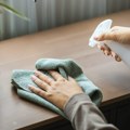Чистите стан, а прашина се упорно враћа – можда све време правите ову грешку