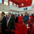 SEDNICA SKUPŠTINE NIŠA POČELA MINUTOM ĆUTANJA ZA RATKA MLADIĆA: Deo opozicije nije prisustvovao