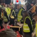 Spektakularan doček studenata biciklista u Novom Sadu: Posle 116 km usledili baklje, vatromet i kolo (VIDEO)