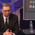 "Biće teška i neizvesna borba": Vučić o izborima nakon skupa na Novom Beogradu