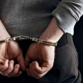 Policija uhapsila 54-godišnjaka iz okoline Knića zbog nedozvoljenog držanja oružja