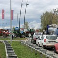 Poljoprivrednici se sastaju sa premijerkom, traktorske blokade se pojačavaju