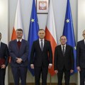 Policija uhapsila osuđene poslanike poljske opozicije koje je krio predsednik Duda
