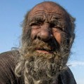 Tužna priča o "najprljavijem čoveku na svetu": Evo zašto je 60 godina izbegavao vodu i sapun