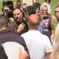 ВИДЕО: Шапић активисти отео телефон и бацио га