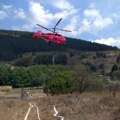 Helikopteri gase požar na Troglavu: Teren nepristupačan, naselja nisu ugrožena