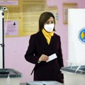 „Glasao sam za prosperitetnu budućnost naše zemlje“: Predsednički izbori i referendum o EU u Moldaviji