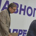 „Jedini sam koji imam pozitivan skor“: Vučić o padu rejtinga