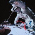 Kineski astronauti postavili svetski rekord u šetnji svemirom