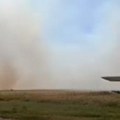 Bukti veliki požar u Vršcu: Vatra guta njive i nisko rastinje, stihija blizu aerodroma! Izbio požar i u novosadskom naselju…