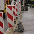 Muškarac krvave glave ispuzao iz kukuruza na putu za batajnicu: Autom sleteo s puta, završio u njivi prevrnut na krov