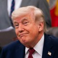 Tramp otkazao putovanje svojih izaslanika u Islamabad