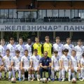 Železničar nastavlja da piše istoriju, omladinci kluba osvojili veliki trofej