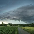 Narandžasti alarm za Leskovac: Danas i sutra prete grad, pljuskovi i grmljavinske nepogode