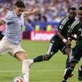 Urugvaj ispustio pobedu, Saudijska Arabija osvojila važan bod