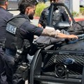 (Foto/video) Tinejdžeri se u Kaliforniji vozili pijani u robotaksiju, vozilo ih prijavilo policiji