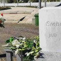 "Spominjani su moja pokojna majka, deca i da sam izdajnik": Niški političar odao počast žrtvama u Srebrenici, pa dobio pretnje…