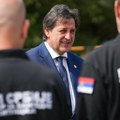 Gašić dočekao vatrogasce-spasioce koji su gasili požare u Grčkoj: Hvala vam na predstavljanju Srbije onakvom kakva jeste