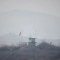 Južna Koreja ispalila hice upozorenja na granici sa Sjevernom