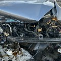 Težak sudar kamiona i automobila na putu Berane-Bijelo Polje Poginuo vozač "golfa", vozilo uništeno (foto)