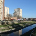 Maturanti Prve tehničke škole u Kragujevcu pozvali na protest i odavanje pošte