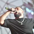 „Nisi došla tu da plešeš i da se pokazuješ“: Poznati reper otkrio da njegova žena nosi helanke u teretani samo kada ide sa…